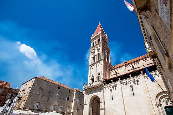 Közvetlen kapcsolat a szállásadóval Trogir